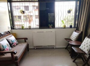 1 BHK Apartment For Rent in Juhu
