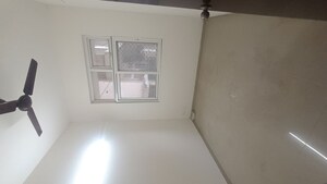 Room in 3 BHK Apartment at Mahagun Mywoods, Sector 16c Greater Noida – for Rent
