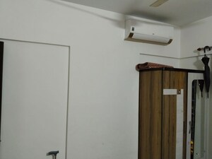 Furnished Amenities in 2 BHK Apartment at Naren Bliss Phase I, Magarpatta Road – for Rent