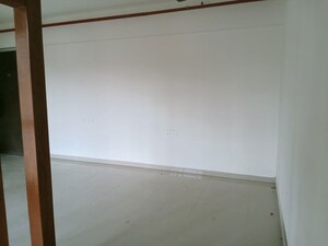 Room in 2 BHK Apartment at Puranik Tokyo Bay Phase 2A, Kasarvadavali – for Rent