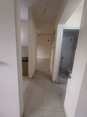 Bathroom in 1 BHK Apartment at Green Hills, Kandivali East – for Rent