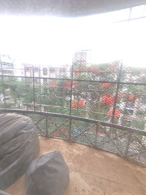 1 BHK Apartment – Garden View at Green Hills, Kandivali East - for Rent