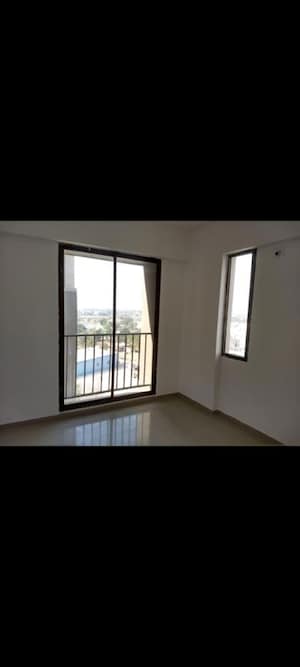 Room in 1 BHK Apartment at Applewood Satyesh Residency, Shela – for Rent