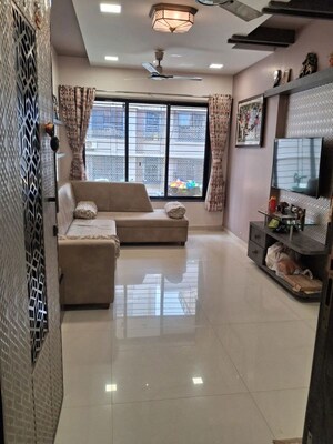 3 BHK Apartment For Rent in Raheja Estate, Borivali East