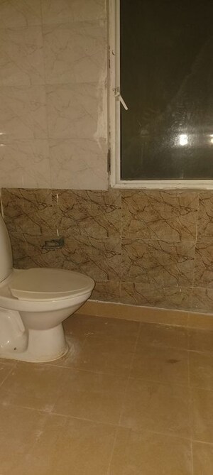 Bathroom in 2.5 BHK Apartment at AIG Park Avenue, Sector 4 Greater Noida – for Sale