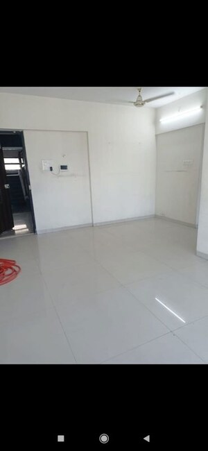 2 BHK Apartment For Rent in Unique Poonam Estate Cluster 3, Mira Road