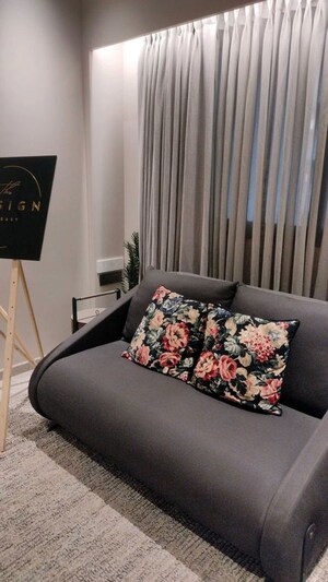 Bedroom in 4 BHK Apartment at Bandra Kurla Complex – for Sale
