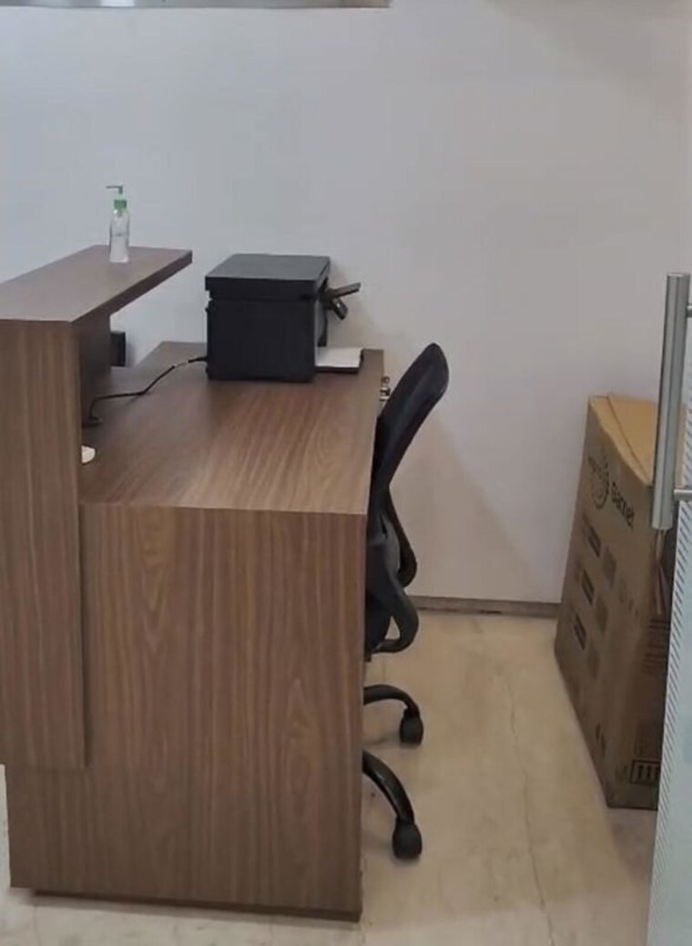 Team Area, wadhwa-the-capital Commercial Office Space 2045 Sq.Ft. In Bandra East Mumbai 10641079