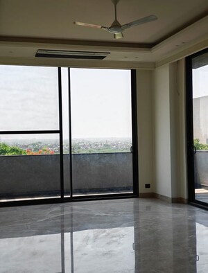 Bedroom in 4 BHK Builder Floor at Greater Kailash – for Rent