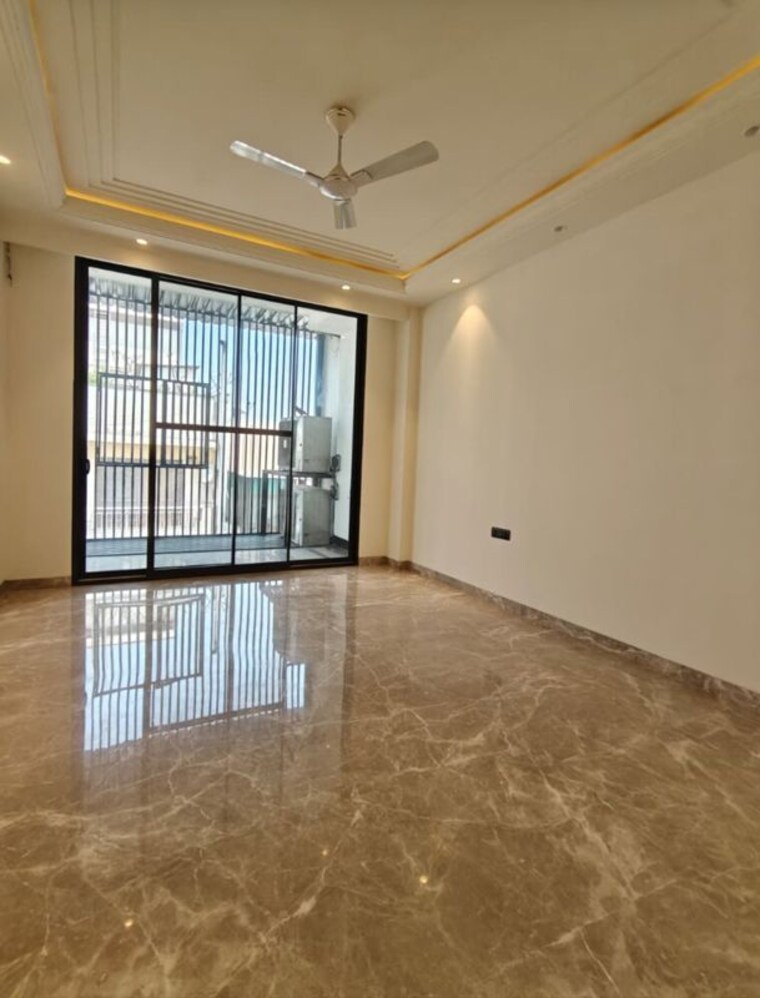 Room, greater kailash 4 Bedroom 4950 Sq.Ft. Builder Floor In Greater Kailash Delhi 10641080