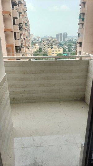 Balcony in 2.5 BHK Apartment at SRS Royal Hills, Sector 87 – for Rent