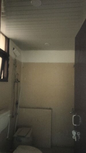 Bathroom in 2.5 BHK Apartment at SRS Royal Hills, Sector 87 – for Rent