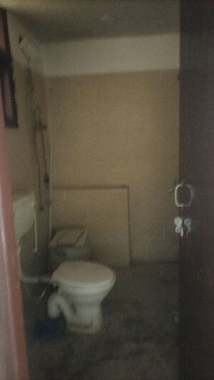 Bathroom in 2.5 BHK Apartment at SRS Royal Hills, Sector 87 – for Rent