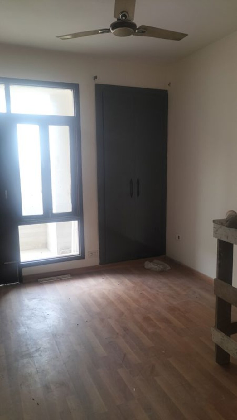 Room, srs-royal-hills 2.5 Bedroom 1133 Sq.Ft. Apartment In Sector 87 Faridabad 10641127