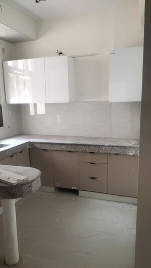 Kitchen in 2.5 BHK Apartment at SRS Royal Hills, Sector 87 – for Rent