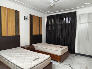 Bedroom in 2.5 BHK Builder Floor at Kendriya Vihar, Sector 56 – for Rent