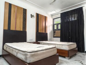 Bedroom in 2.5 BHK Builder Floor at Kendriya Vihar, Sector 56 – for Rent