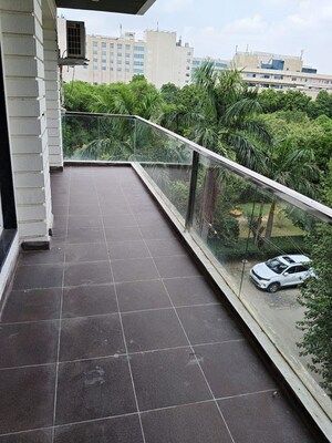 Balcony in 3 BHK Builder Floor at Sector 46 – for Rent