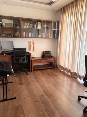3.5 BHK Apartment For Rent in Bestech Park View Grand Spa, Sector 81