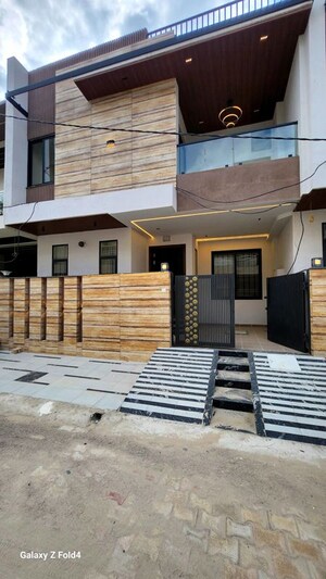 4 BHK Villa For Sale in Vardhman Kings Court, Vaishali Nagar