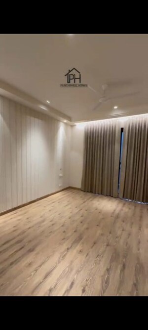 Bedroom in 4 BHK Builder Floor at Hauz Khas – for Rent