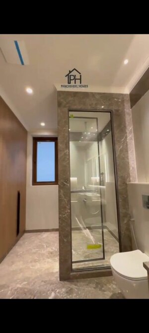 Staircase in 4 BHK Builder Floor at Hauz Khas – for Rent