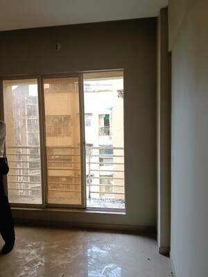  Apartment For Sale in Nalasopara East