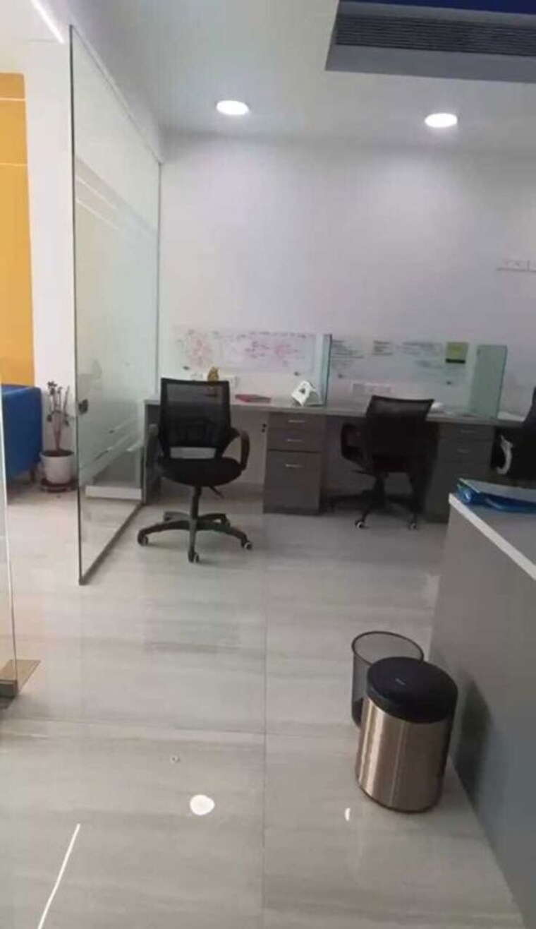 Team Area, one-bkc Commercial Office Space 1070 Sq.Ft. In Bandra East Mumbai 10641207