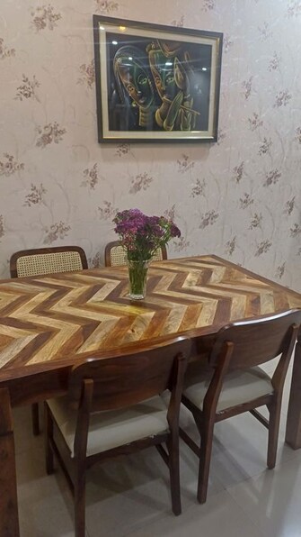 2.5 BHK + Study Room Apartment For Rent in Mahagun Moderne in Sector 78, Noida