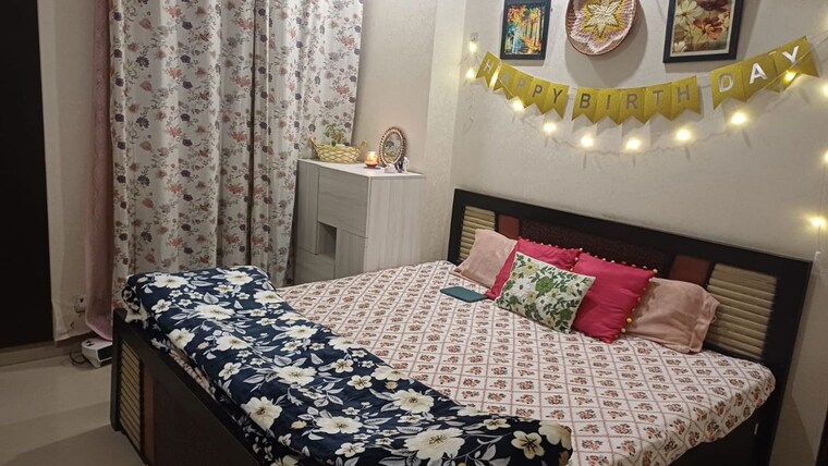 Bedroom, mahagun-moderne 2.5 Bedroom 1250 Sq.Ft. Apartment In Sector 78 Noida 10641218