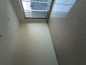 Room in 1 BHK Apartment at Siddha Sky, Sion – for Sale