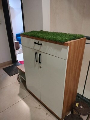 Team Area in 2 BHK Apartment at Raichandani Megha Terrace CHS, Aundh – for Rent