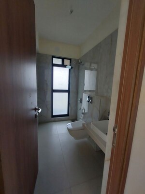 Room in 3 BHK Apartment at Raymond The Invictus By GS, Pokhran Road No One – for Sale