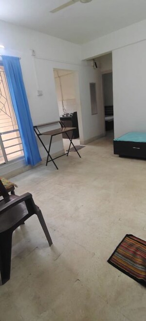 Staircase in 1 BHK Apartment at Siddharth Estates, Kalyani Nagar – for Rent
