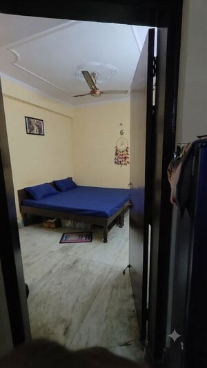 Bedroom in 3 BHK Apartment at Neb Sarai – for Rent