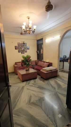 Bedroom in 3 BHK Apartment at Neb Sarai – for Rent