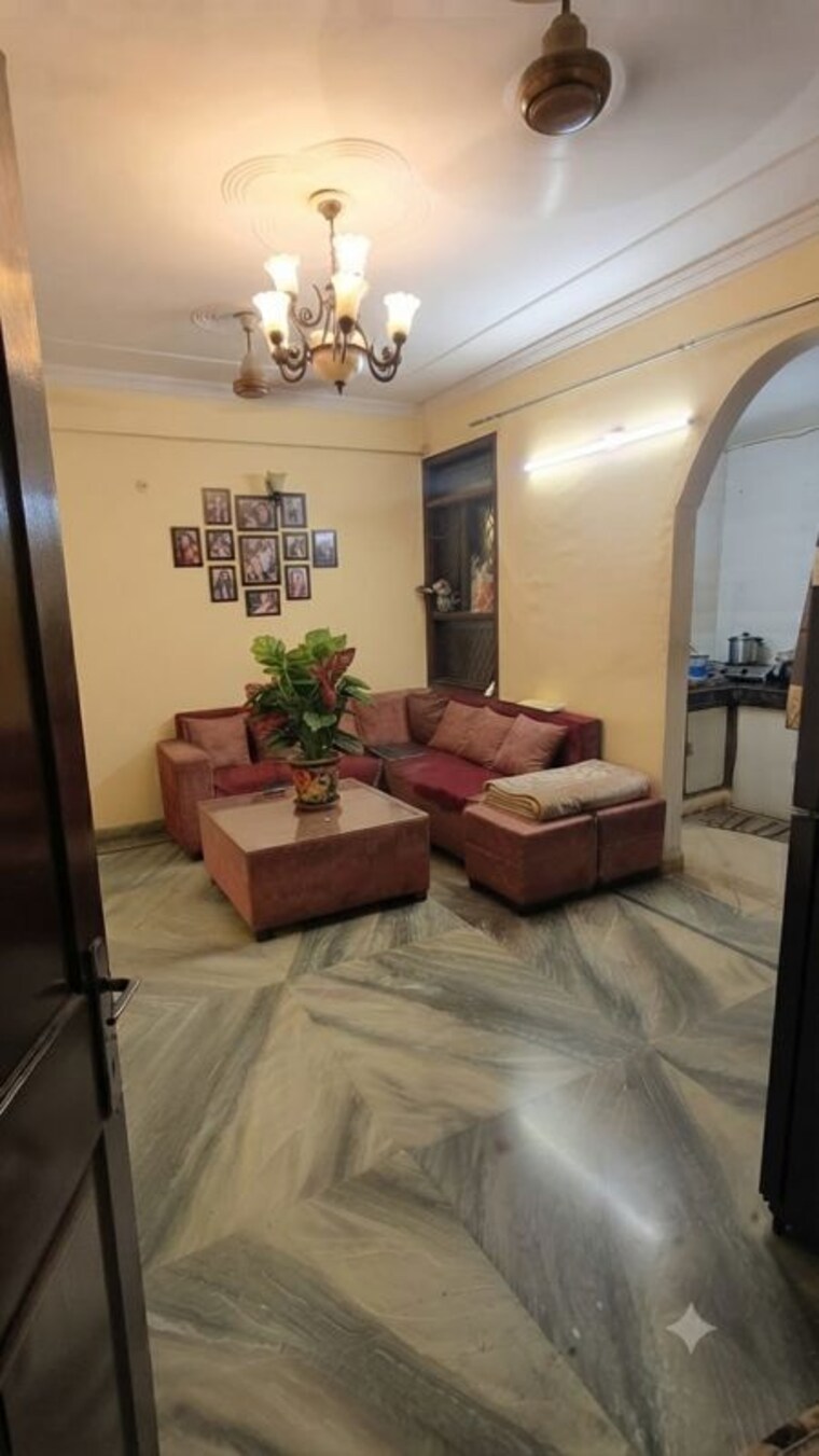 Bedroom, neb sarai 3 Bedroom 1200 Sq.Ft. Apartment In Neb Sarai Delhi 10641368