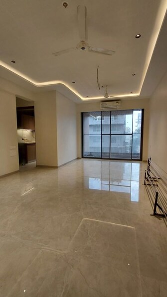 2 BHK Apartment For Rent in Flushel Apartments in Khar West, Mumbai