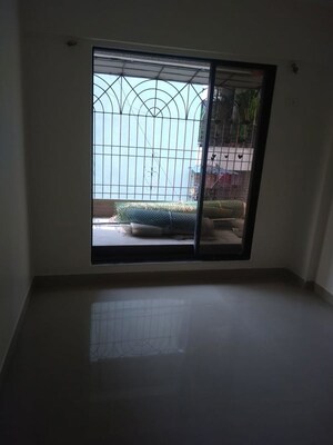 Bedroom in 1 BHK Apartment at Ghansoli – for Rent