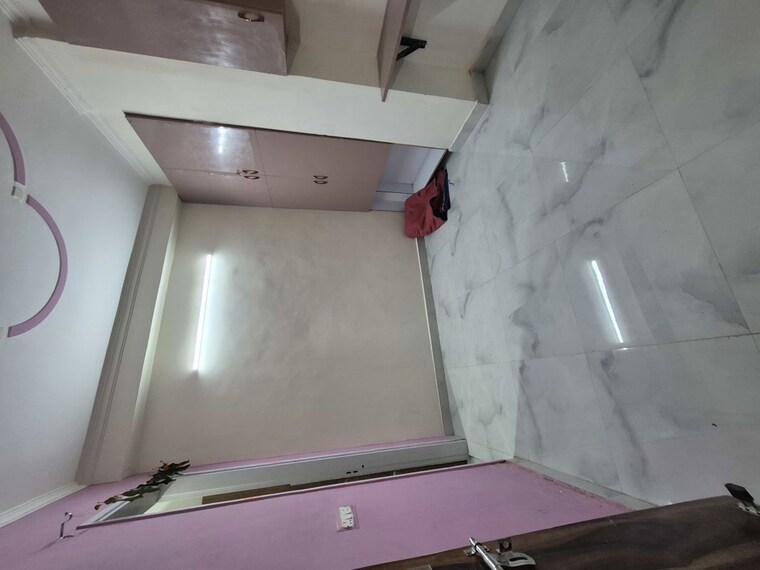 Bathroom, mayur vihar 1 1.5 Bedroom 380 Sq.Ft. Builder Floor In Mayur Vihar 1 Delhi 10641365