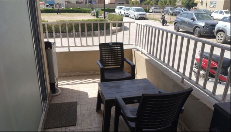 Team Area, vashisht-heights 2 Bedroom 500 Sq.Ft. Apartment In Sector 87 Faridabad 10641402