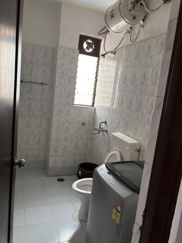 Bathroom, goel-ganga-nebula 2 Bedroom 1200 Sq.Ft. Apartment In Viman Nagar Pune 10641434