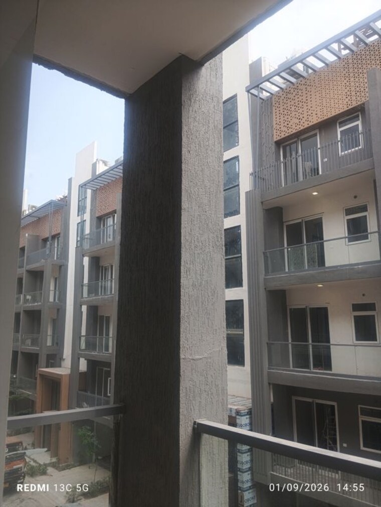 Exterior View, smart-world-orchard 2.5 Bedroom 1200 Sq.Ft. Apartment In Sector 61 Gurgaon 10641423