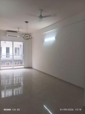 Hall in 3 BHK Apartment at Smart World Orchard, Sector 61 – for Sale