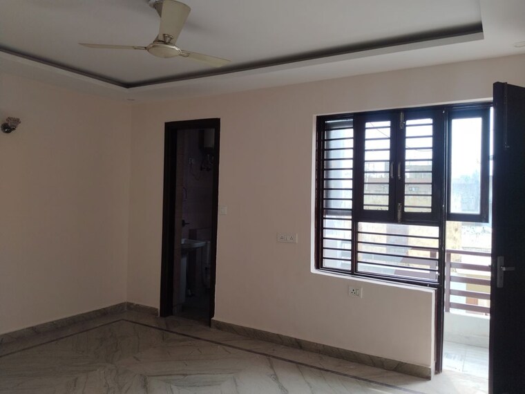 Room, ashoka enclave 3 Bedroom 1200 Sq.Ft. Builder Floor In Ashoka Enclave Faridabad 10641574
