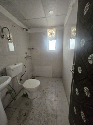 Bathroom in 4 BHK Villa at Panchsheel Green – for Sale