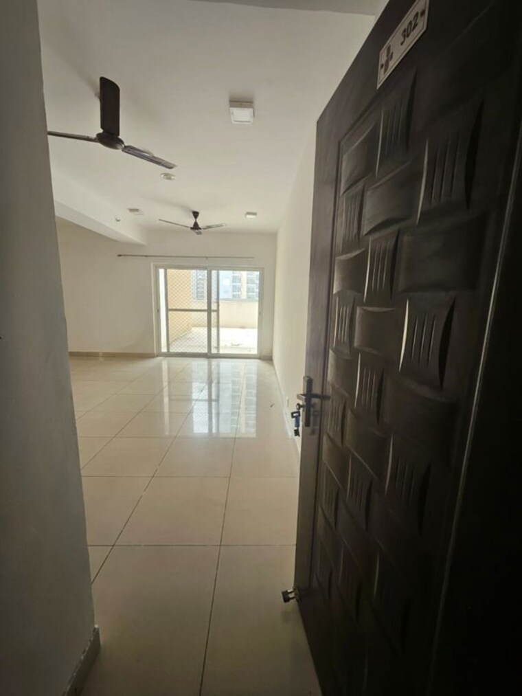 Bathroom, panchsheel green 4 Bedroom 120 Sq.Ft. Villa In Panchsheel Green Greater Noida 10641576