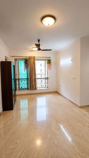 2 BHK Apartment For Rent in Hiranandani Meadows, Manpada