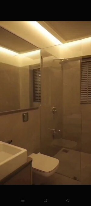 Bathroom in 4 BHK Apartment at Supreme Boulevard, Chembur – for Sale