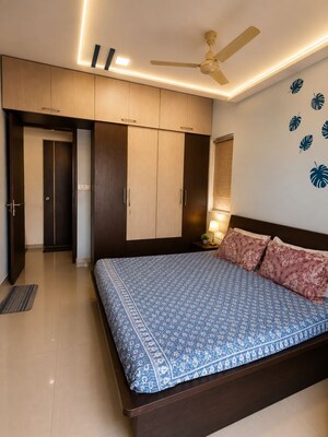 Bedroom in 2 BHK Apartment at Rosa Bella, Ghodbunder Road – for Rent